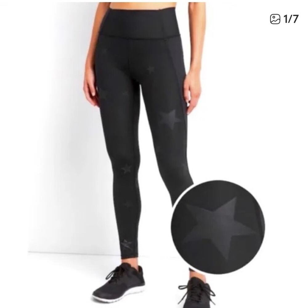 GAP Fit Sculpt Black Star Pattern Leggings